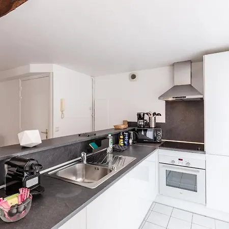 Hypolite 3 New- Flat For 4 - 80 Meters From The Port Of Apartment *